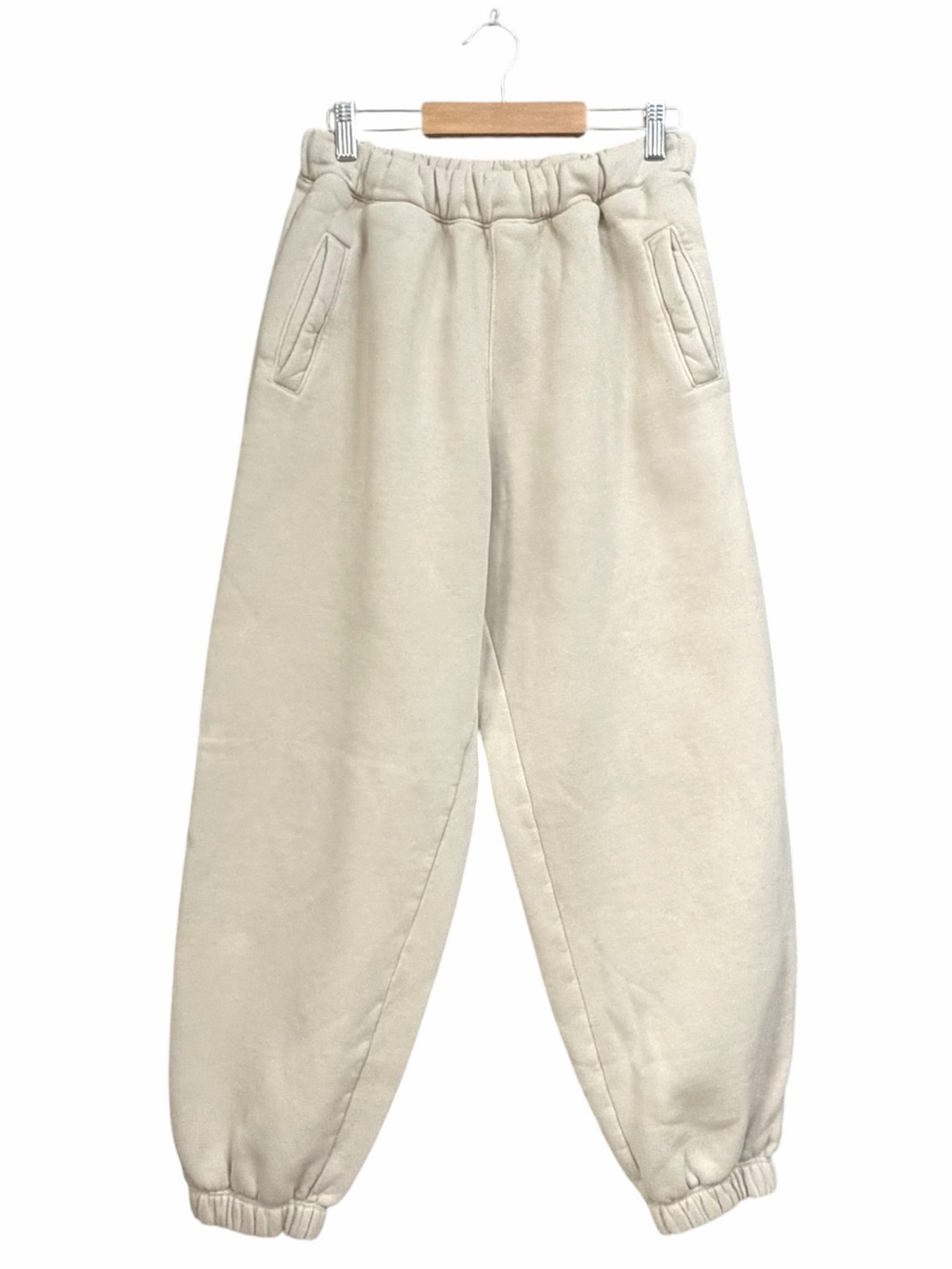 Abercrombie & Fitch Essential Oversized Sunday Sweatpants in Cream - Picture 4 of 10